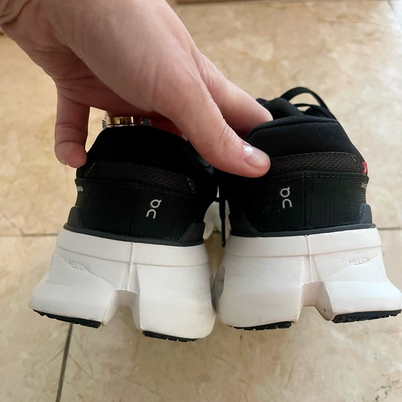 Cloudrunner 2 Sneakers W10 - Picture 5 of 6